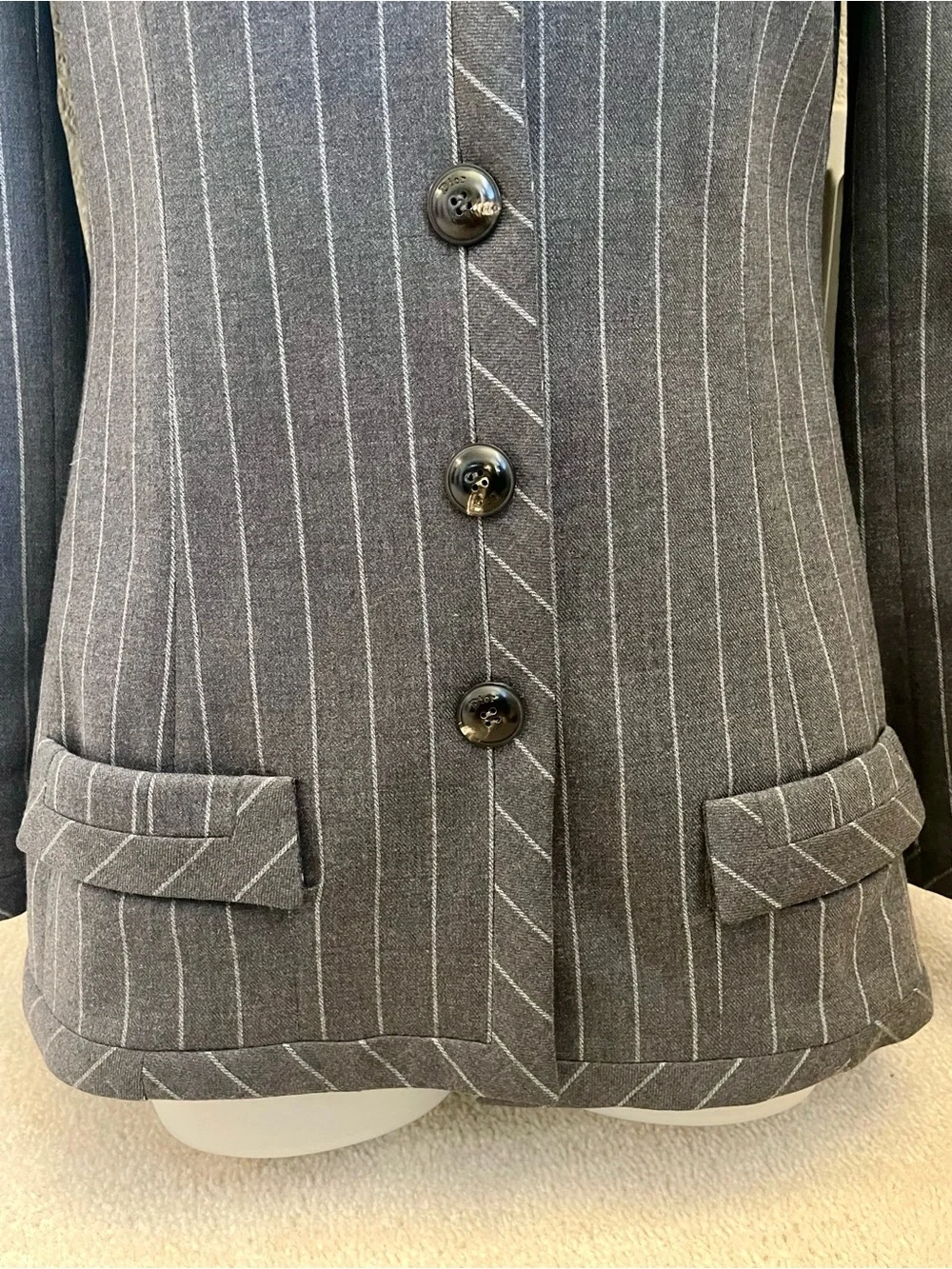 Elegant Christian Dior Gray Pinstripe Tailored Blazer